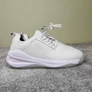 New Clove White/Purple  Nursing Sneakers Shoes 5.5